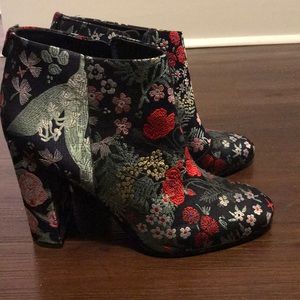 Sam Edelman “Cambell” floral ankle boogie heels
